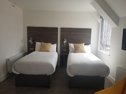 Base Accommodation Dingle