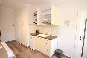 Gabriel Apartments - Stylish Suites - King George ST