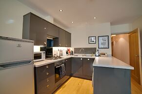 Cs Serviced Apartments