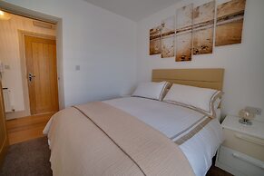 Cs Serviced Apartments