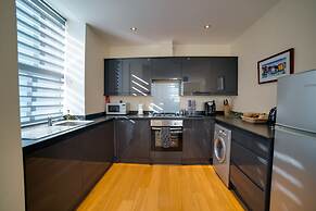 Cs Serviced Apartments
