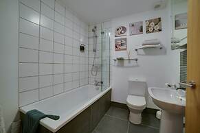 Cs Serviced Apartments