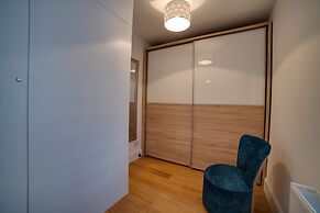 Cs Serviced Apartments