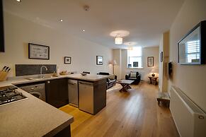 Cs Serviced Apartments