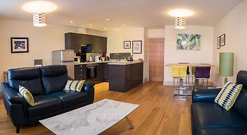 Cs Serviced Apartments