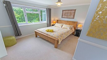 Ladywell Croyde 6 Bedrooms, Sleeps 12, Hot Tub