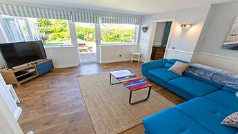 Ladywell Croyde 6 Bedrooms, Sleeps 12, Hot Tub