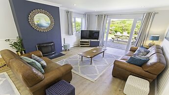 Ladywell Croyde 6 Bedrooms, Sleeps 12, Hot Tub