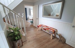 Ladywell Croyde 6 Bedrooms, Sleeps 12, Hot Tub