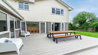 Ladywell Croyde 6 Bedrooms, Sleeps 12, Hot Tub