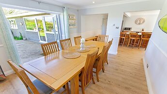 Ladywell Croyde 6 Bedrooms, Sleeps 12, Hot Tub