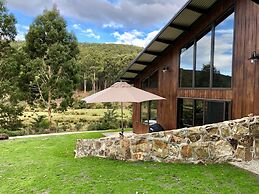 Adventure Bay Retreat