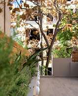 Nemeseos 82m² homm Apartment with Roof Garden and Pool