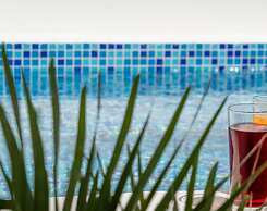 Nemeseos 82m² homm Apartment with Roof Garden and Pool