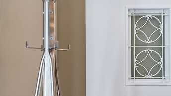 Nemeseos 80m² homm Apartment with Roof Garden and Pool