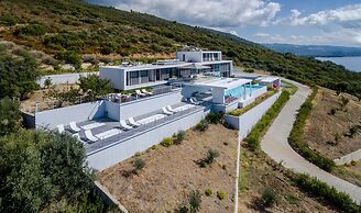600m² homm Luxury Villa Sea Side Evia 16ppl