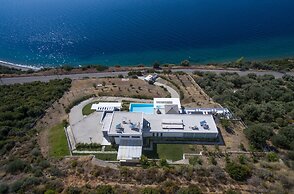 600m² homm Luxury Villa Sea Side Evia 16ppl