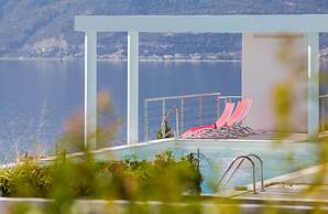 600m² homm Luxury Villa Sea Side Evia 16ppl