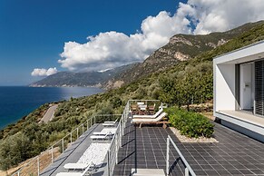 600m² homm Luxury Villa Sea Side Evia 16ppl