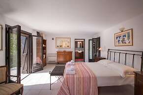 580m² Homm Luxurious Seaside Residence in Syvota, 14 ppl