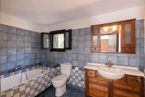 580m² Homm Luxurious Seaside Residence in Syvota, 14 ppl