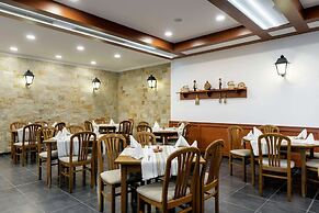 AluaSun Helios Beach – All Inclusive