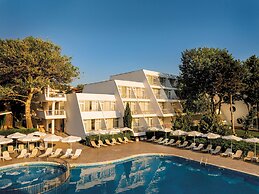 AluaSun Helios Beach – All Inclusive