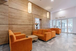 AluaSun Helios Beach – All Inclusive