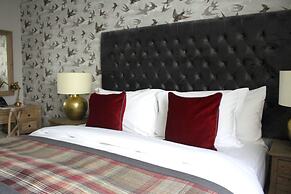 The Hayden Pub & Rooms