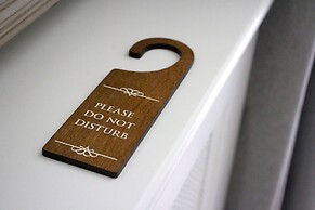 The Hayden Pub & Rooms