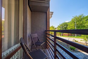 More Apartments na Turchinskogo 10