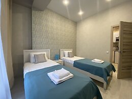 More Apartments na Turchinskogo 10