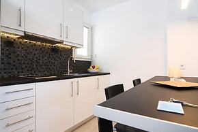 45m2 homm Renovated Flat in Neos Kosmos Roumpesi str