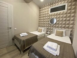 More Apartments na Turchinskogo 19A - 1