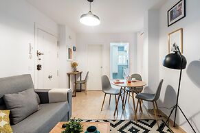 Alfalfa Center Apartment