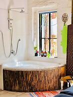 Trieste Neve Tzedek Boutique Suites