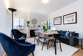 Lighthouse Cozy 2BDR with CITY VIEWS