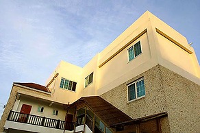 Mari Sea Ever Pension