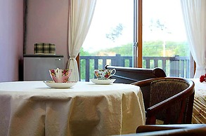 Mari Sea Ever Pension