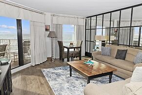 Inlet Reef 402 2 Bedroom Condo by RedAwning