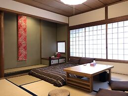 Kinkaku Ryokan