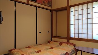 Kinkaku Ryokan