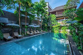 Purana Suite Ubud
