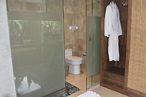 Purana Suite Ubud