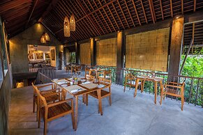 Purana Suite Ubud
