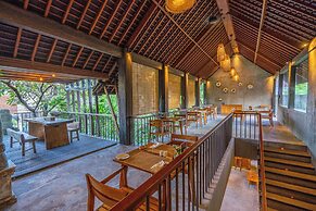 Purana Suite Ubud