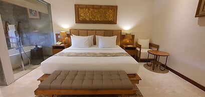Purana Suite Ubud