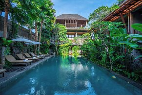 Purana Suite Ubud