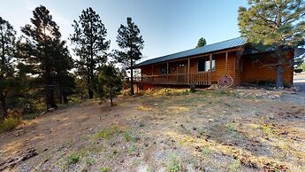 Cozy Mountain AfriCabin