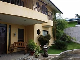 Palm Seaside Inn and Beach Resort